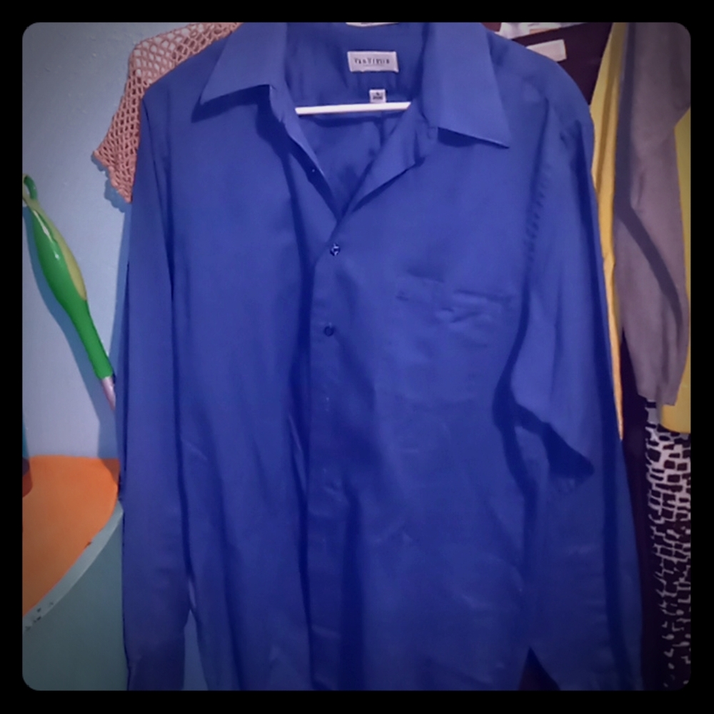 Van Heusen shirt Mens